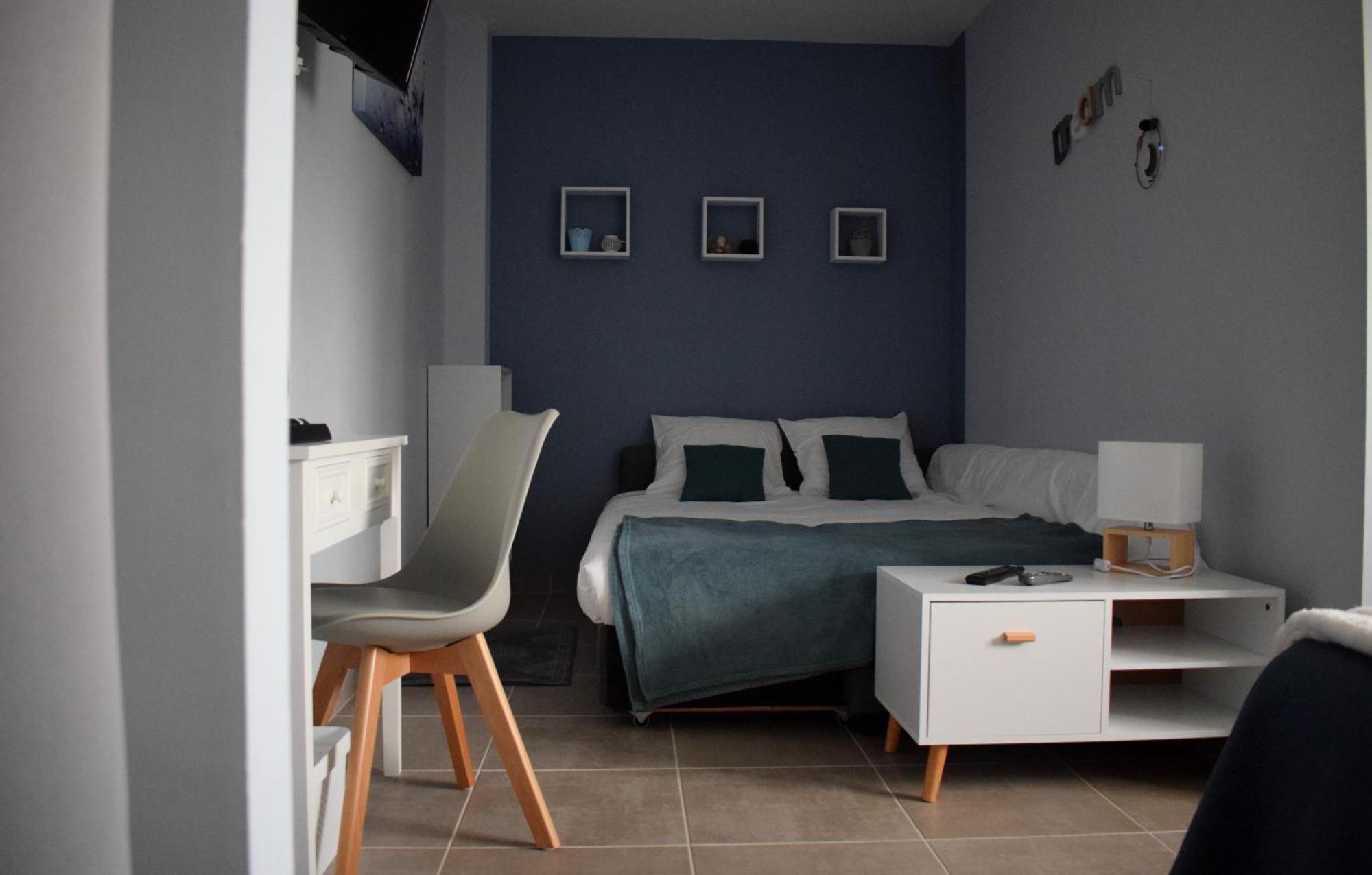 La Sarlamandre, Chambres Et Table D'Hotes Marcillac-Saint-Quentin Luaran gambar